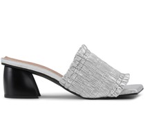 Mules mit Kitten-Heel-Absatz