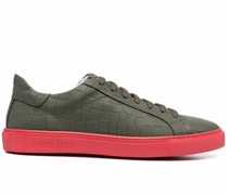 Sneakers mit Kroko-Optik