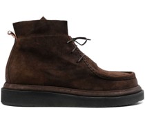 Stiefel aus Wildleder
