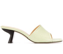 Mules mit Design-Absatz