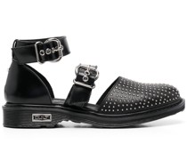 Sandalen mit doppeltem Riemen