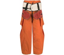 Gerade Hose mit Kontrasteinsätzen