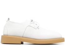 Klassische Derby-Schuhe