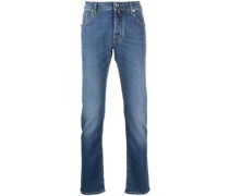 Tief sitzende Straight-Leg-Jeans