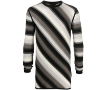 Pullover mit diagonalen Streifen
