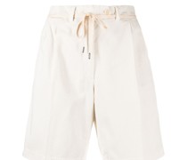 Klassische Shorts