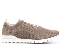 Sneakers in Strickoptik