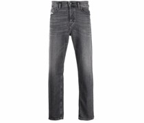 Di-Fining Tapered-Jeans