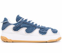 Sneakers mit Einsätzen