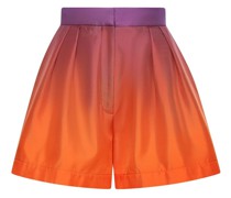 Shorts mit Falten
