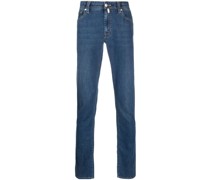 Tief sitzende Slim-Fit-Jeans