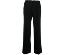 Ausgestellte Hose