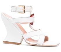 Sandalen mit Riemen
