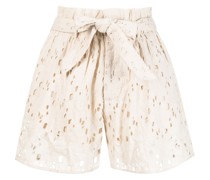 Shorts mit Lochstickerei