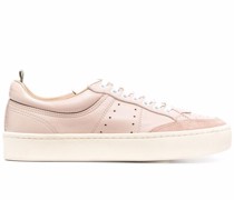 Sneakers mit Schnürung