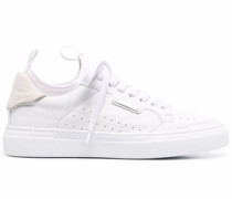 Verzierte Sneakers