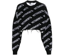 Kurzer Intarsien-Pullover mit Logo