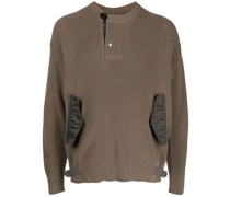 Pullover mit versetztem Knopf