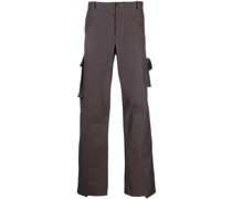 Cargohose mit asymmetrischem Saum