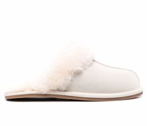 Mules mit Shearling-Futter