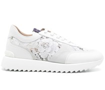 Sneakers mit Chantilly-Spitze