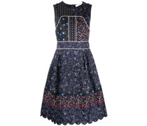 Kleid mit Blumenmuster