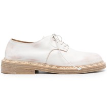 Klassische Schnürschuhe