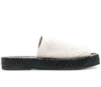 Sandalen mit Webmuster