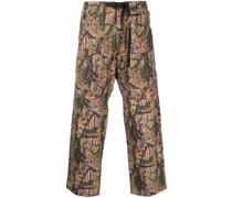 camouflage-pattern belted cotton trousers