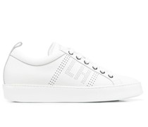 Perforierte Sneakers