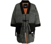 Gefütterte Jacke mit Camouflage-Print