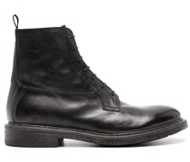 Klassische Schnürstiefel