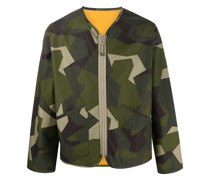 Kragenlose Jacke mit Camouflage-Print