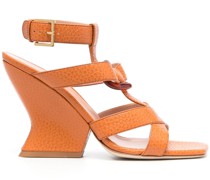 Sandalen mit Riemen