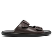 Sandalen mit Webmuster