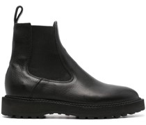 Stiefel mit mandelförmiger Kappe