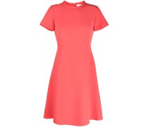 Ausgestelltes Minikleid
