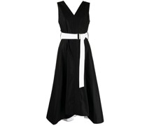 Ausgestelltes Kleid mit V-Ausschnitt