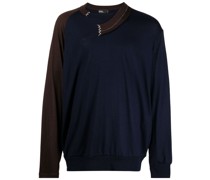 Asymmetrischer Pullover
