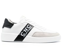 Klassische Sneakers
