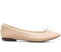 Ballerinas mit Schleife