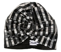Maribel Turban mit Paillettenstreifen