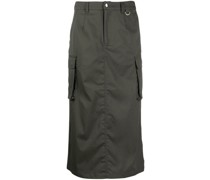 Taillenrock mit aufgesetzten Taschen