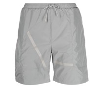 Shorts mit Tapes