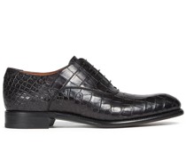 crocodile effect leather shoes