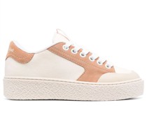 Hella Sneakers