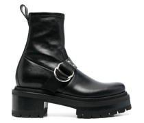 Stiefel mit Schnalle