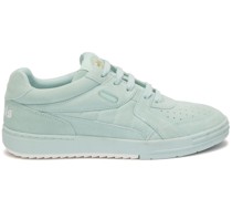 Klassische Sneakers