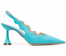 Pumps mit spitzer Kappe