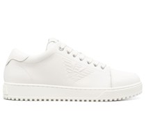 Sneakers mit Logo-Prägung
